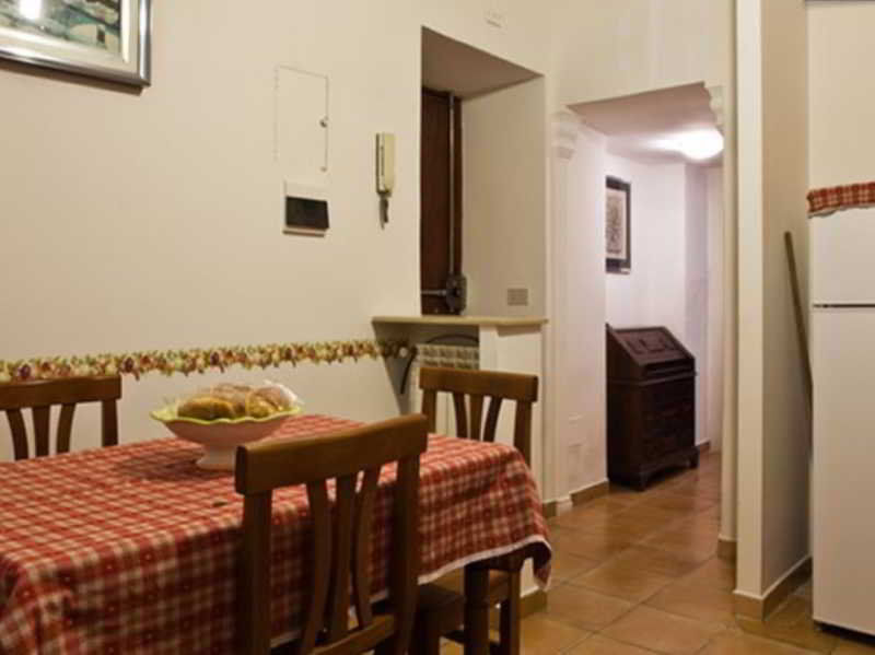 Appia Davila25 Rom